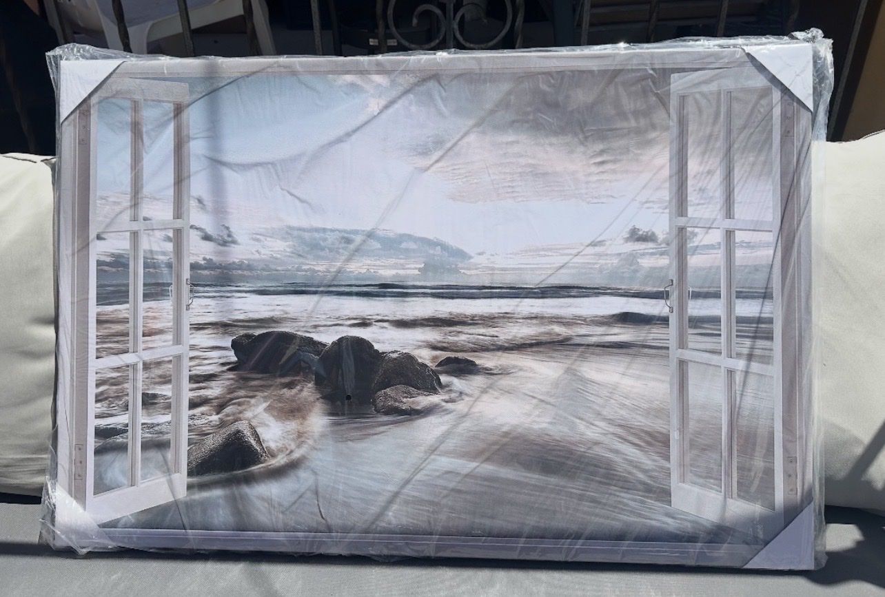 Main image 7