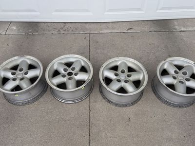 Stock Jeep Wrangler Rims