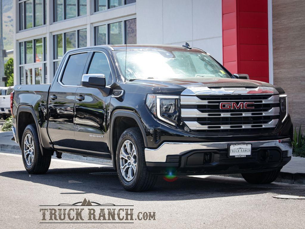2023 GMC 1500 SLE