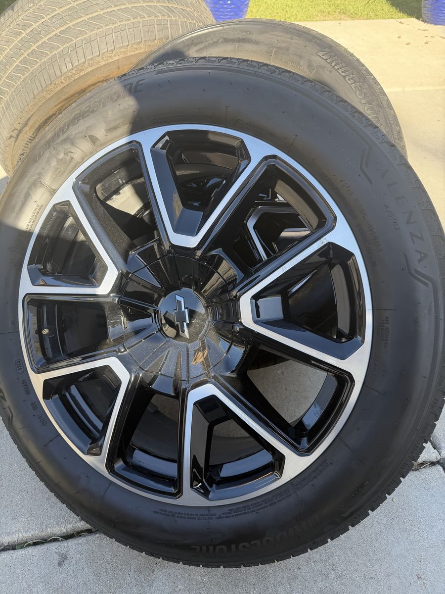 2025 chevy wheels and tires