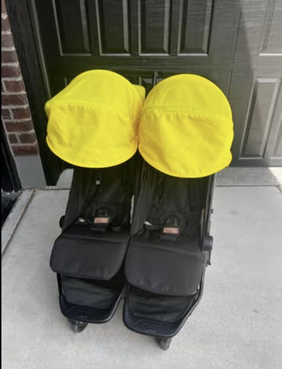 Mountain Buggy Nano Duo Lightweight Double Stroller - Excellent Condition (Was $450 New)