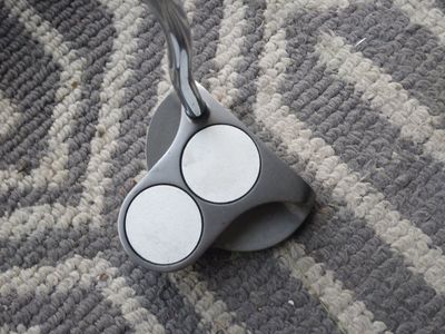 Odyssey putter! white hot 2 ball
