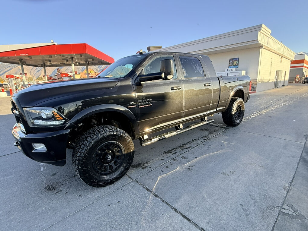 2016 RAM 2500 Laramie