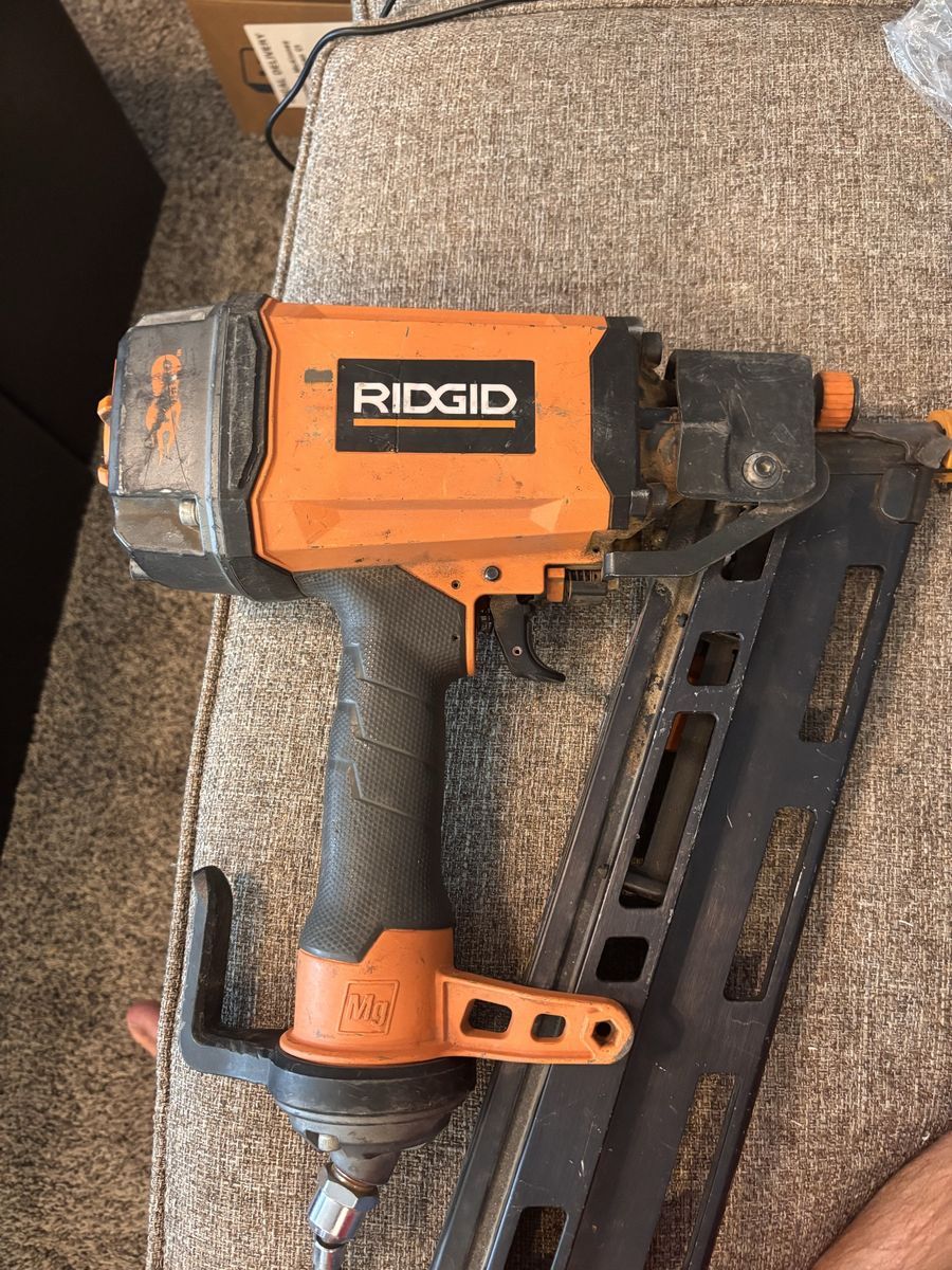 Nice, Good Working Ridgid Framing Nailer