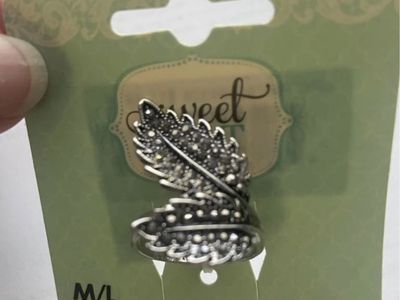 New! Sweet Salt Fashion Ring M/L
