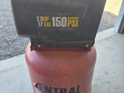 Central Pneumatic 2.0HP 17 Gallon 150 PSI Vertical Air Compressor - Used