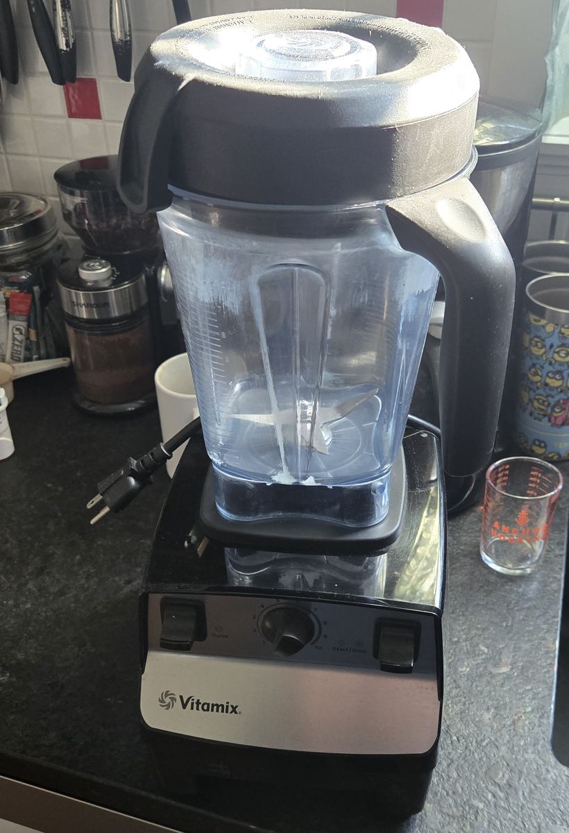 Vitamix 5300 64oz Blender
