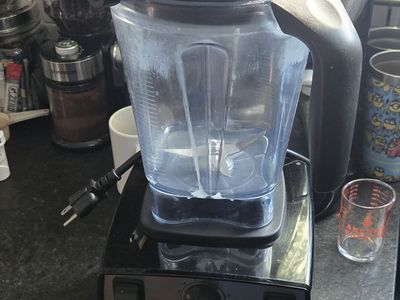 Vitamix 5300 64oz Blender