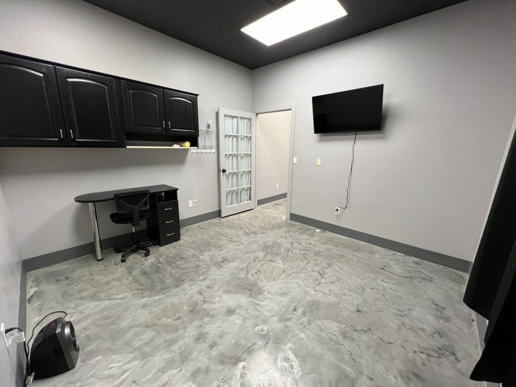 Move In Ready Beauty Suite-First Month Half Off!