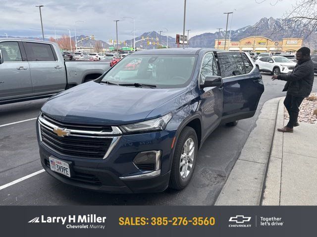 2022 Chevrolet Traverse LS