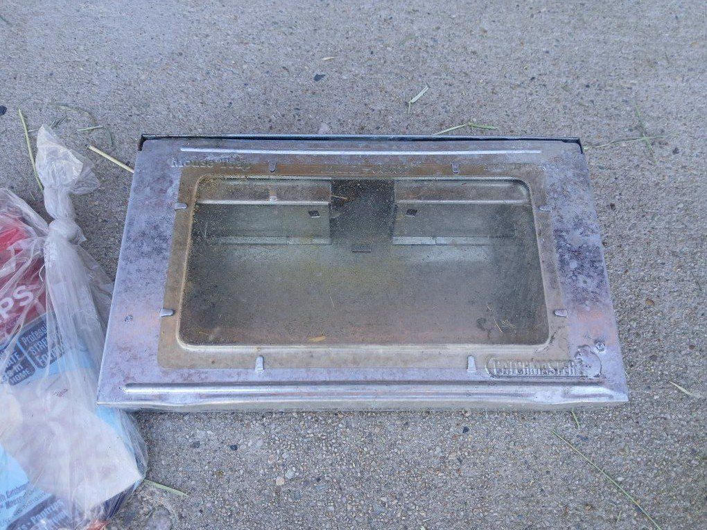 Main image 2