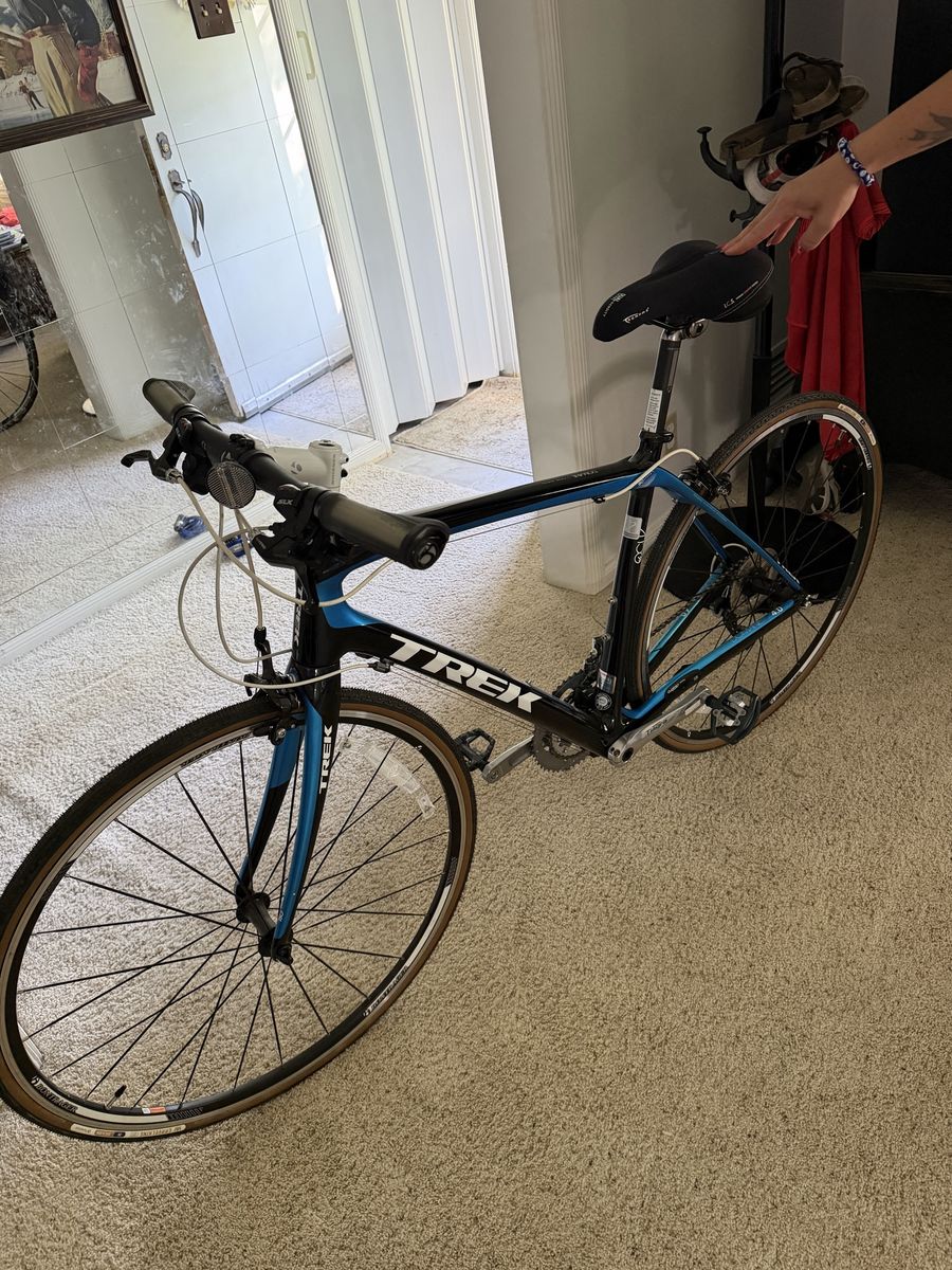 Pristine Trek Domane OCLV Carbon 54cm – Never Ridden Endurance Road Bike ($1,600 firm)