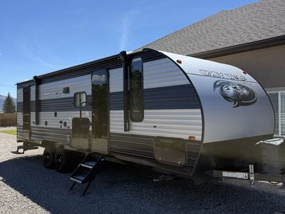 2021 Forest River Grey Wolf Limited 26DBH in pristine condition.