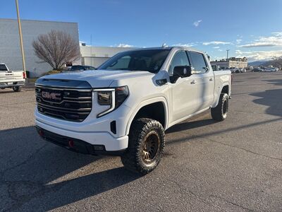 2024 GMC 1500 AT4