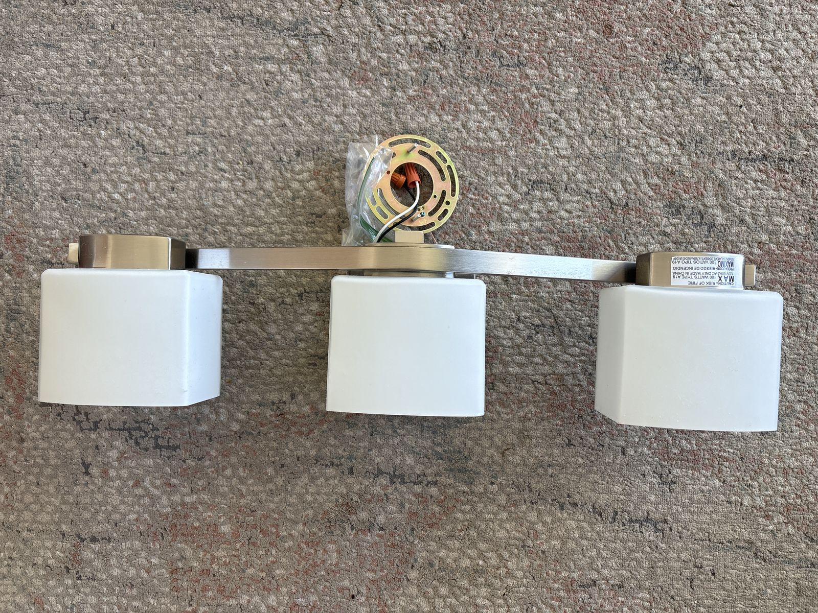 3-light Bathroom Vanity Fixture
