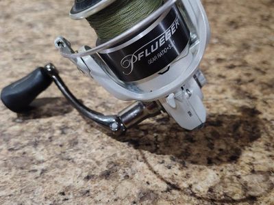 Pflueger Trion Spinning Fishing Reel - TRION2500 - 5.2:1 Gear Ratio - Pre-Spooled