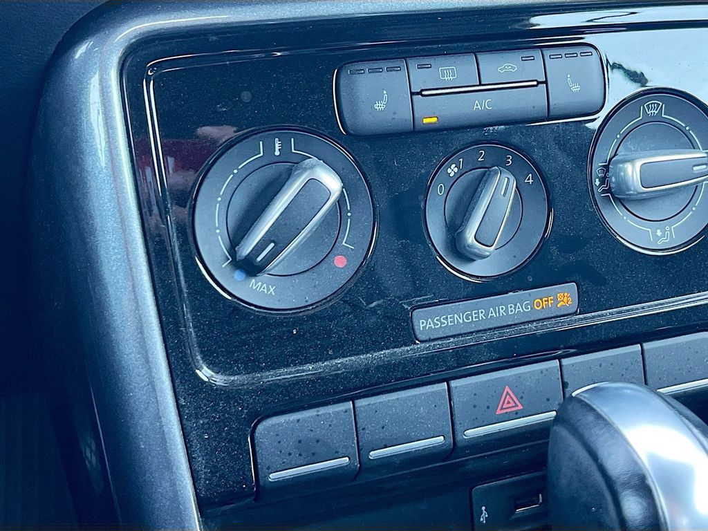 Main image 15