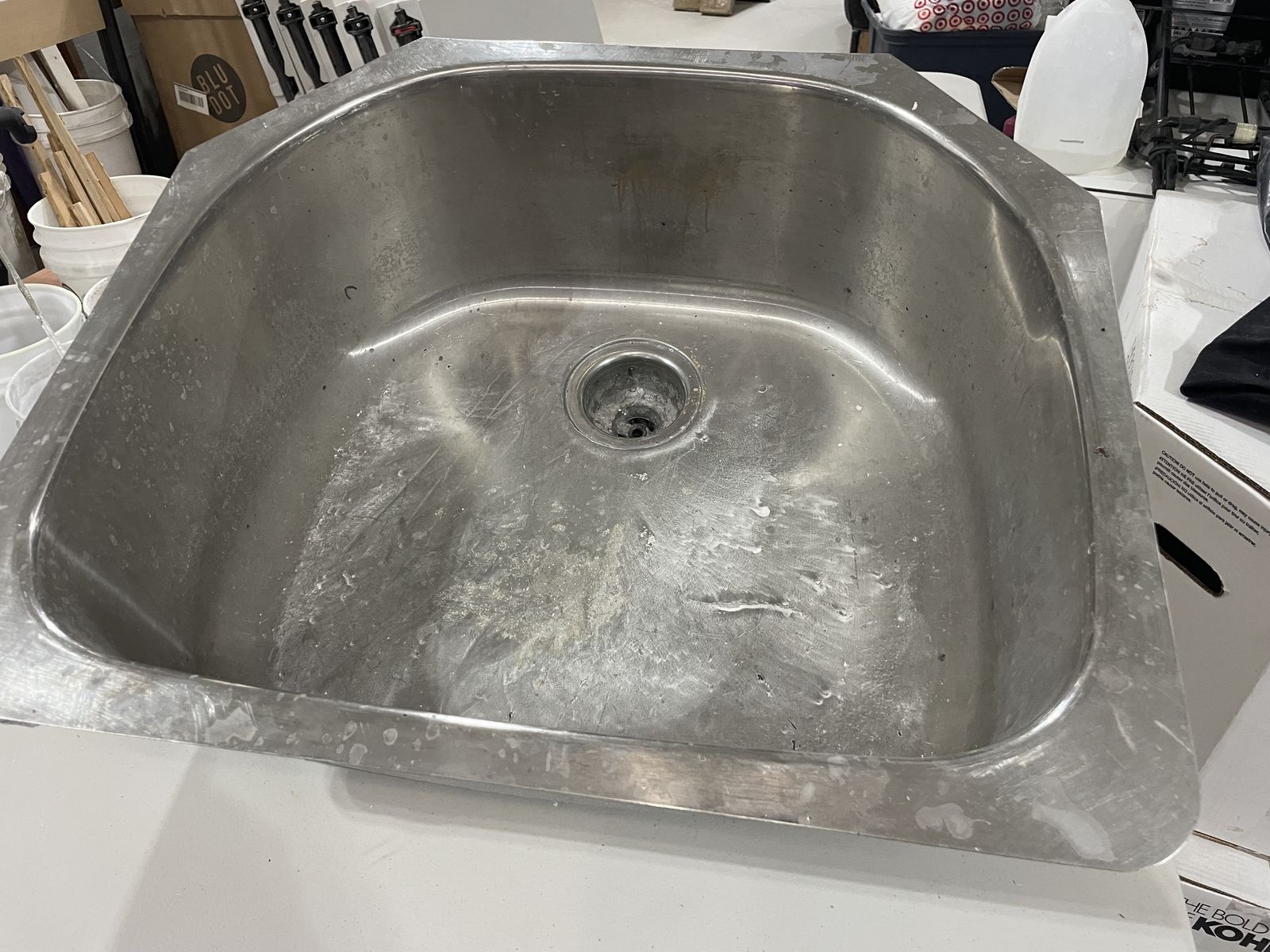Stainless steel sink