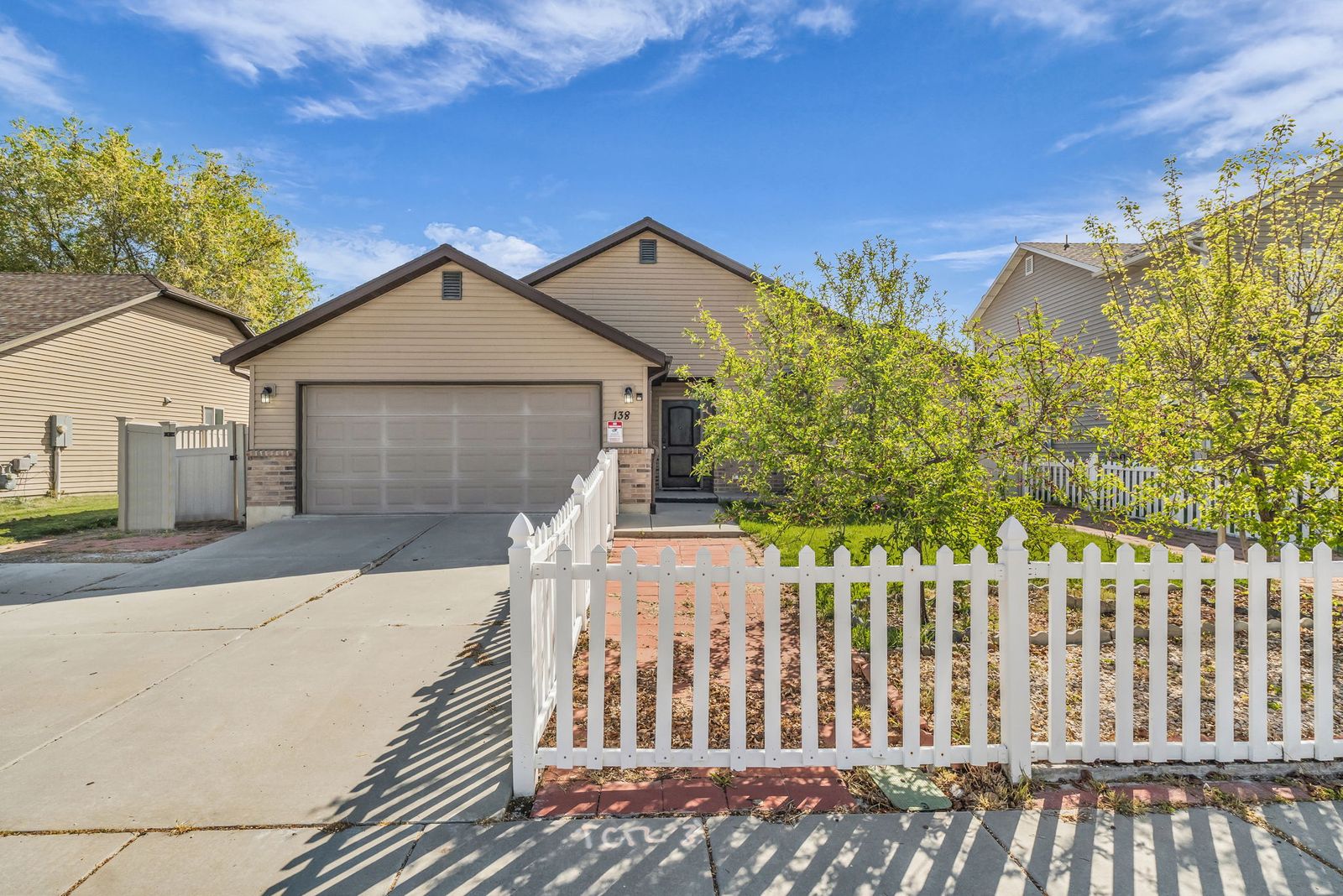 3 Bed Home with Open Layout & High Ceilings