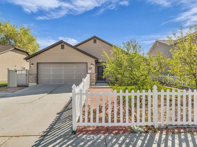 3 Bed Home with Open Layout & High Ceilings