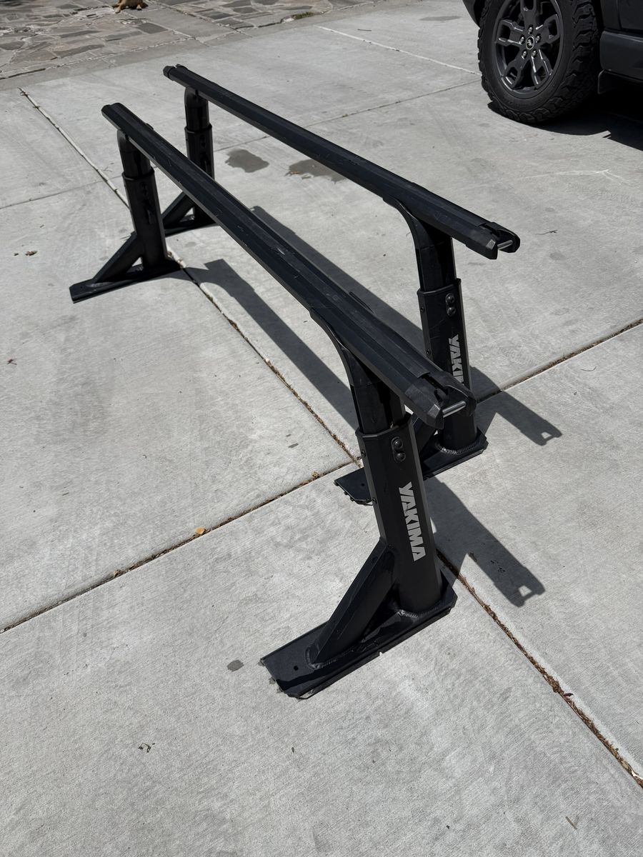 Yakima Overhaul HD Adjustable Rack System for Truck Bed