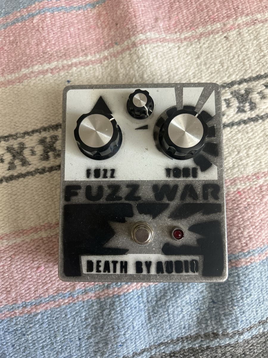 Death By Audio Fuzz War Guitar Effects Pedal