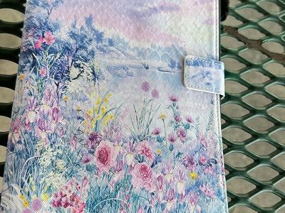 Amazon Fire HD Tablet with Floral Folding Case Cover