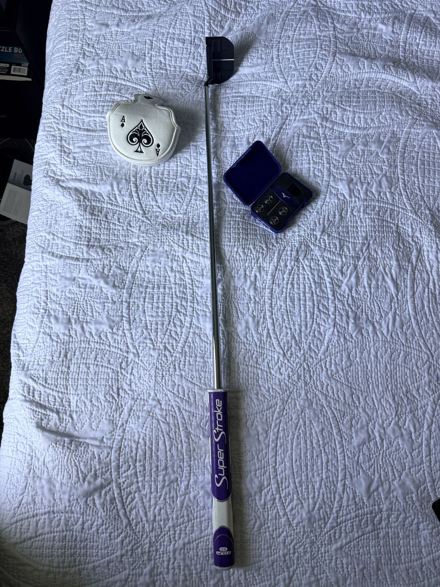 Mizuno M.Craft Black Ion Putter – 35" – SuperStroke Grip – Weight Kit Included