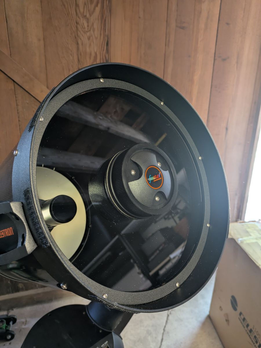 Main image 12