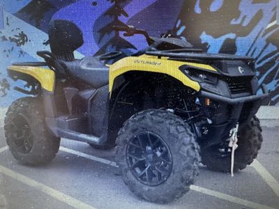 2024 Can-Am Outlander ATV Quad - Yellow & Black with 297 miles