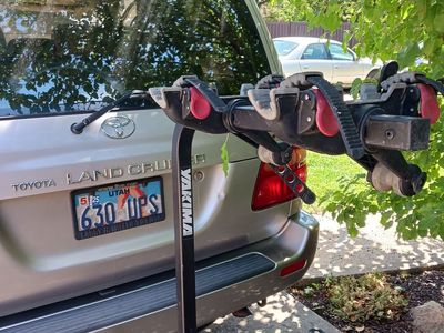 Yakima Swing Away Bike Carrier