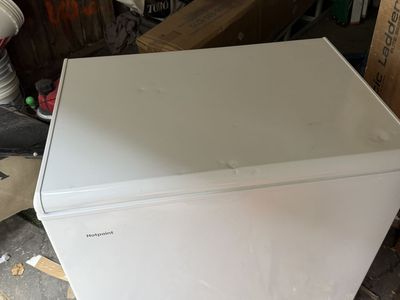 Hotpoint Chest Freezer – Tested & Working – $150 OBO