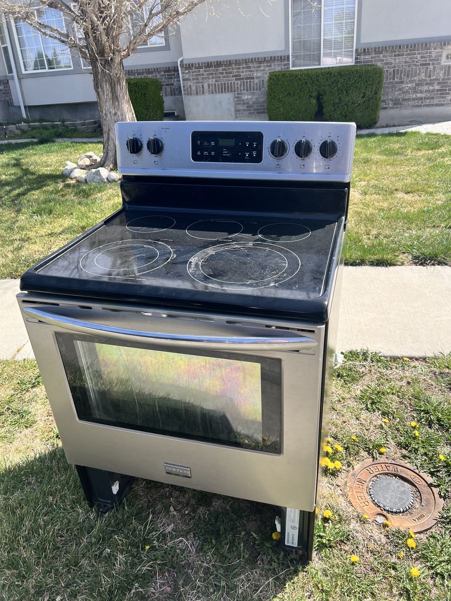Free Electric Oven