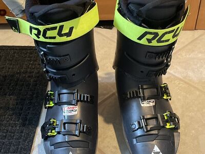Fischer RC4 Curv One Boots