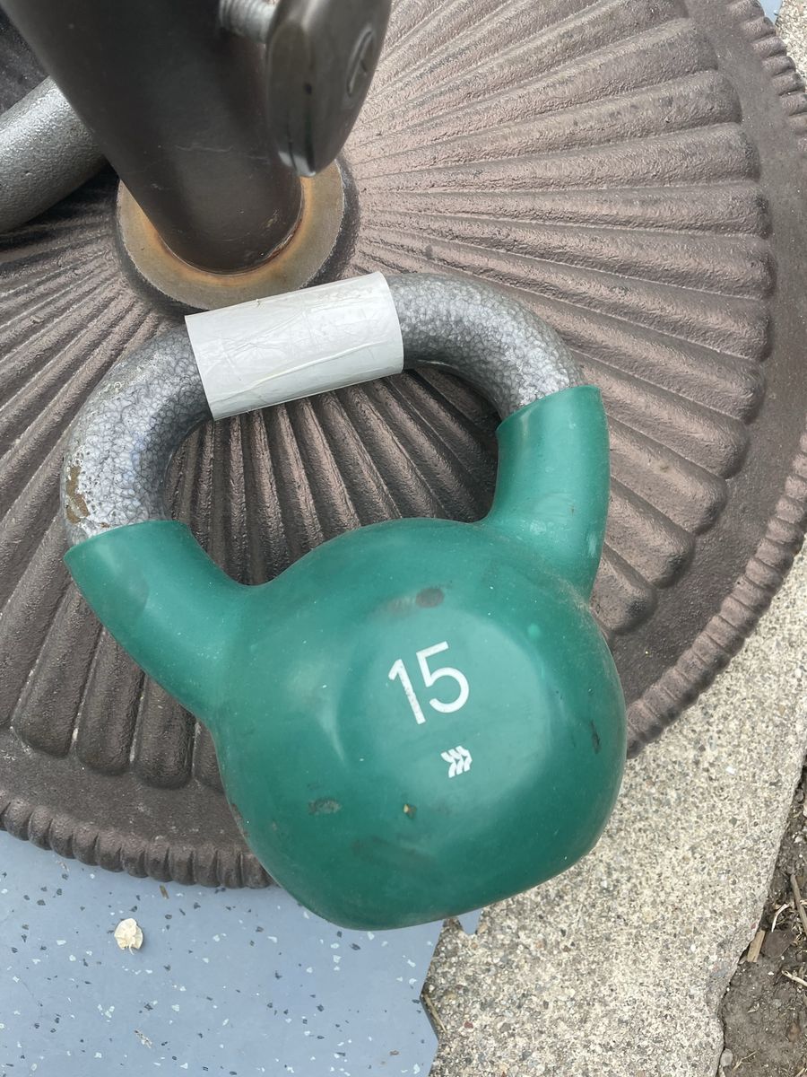 15 lb kettle bell
