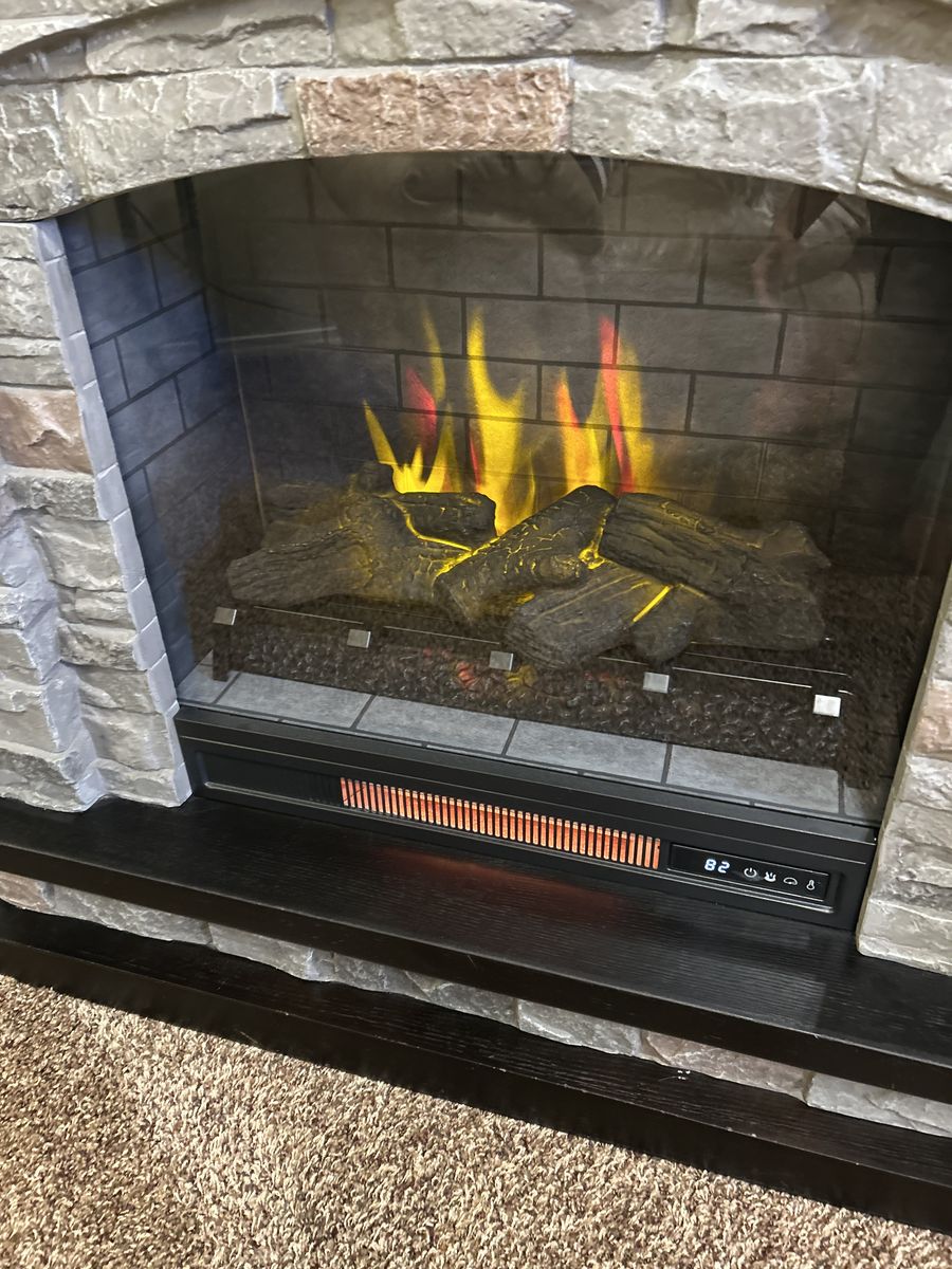 Main image 4