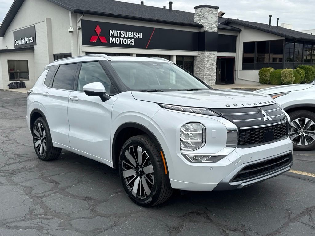 2026 Mitsubishi Outlander SEL