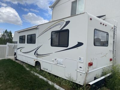 2003 Four Winds Class C motorhome 10K OBO!