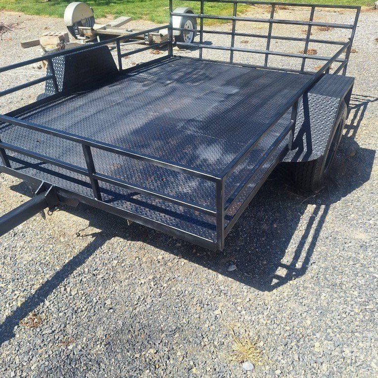 ATV / SNOWMOBILE  TILT TRAILER