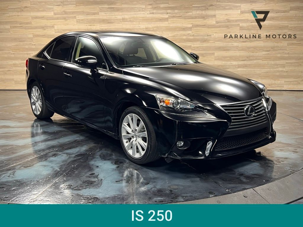 2015 Lexus IS Base