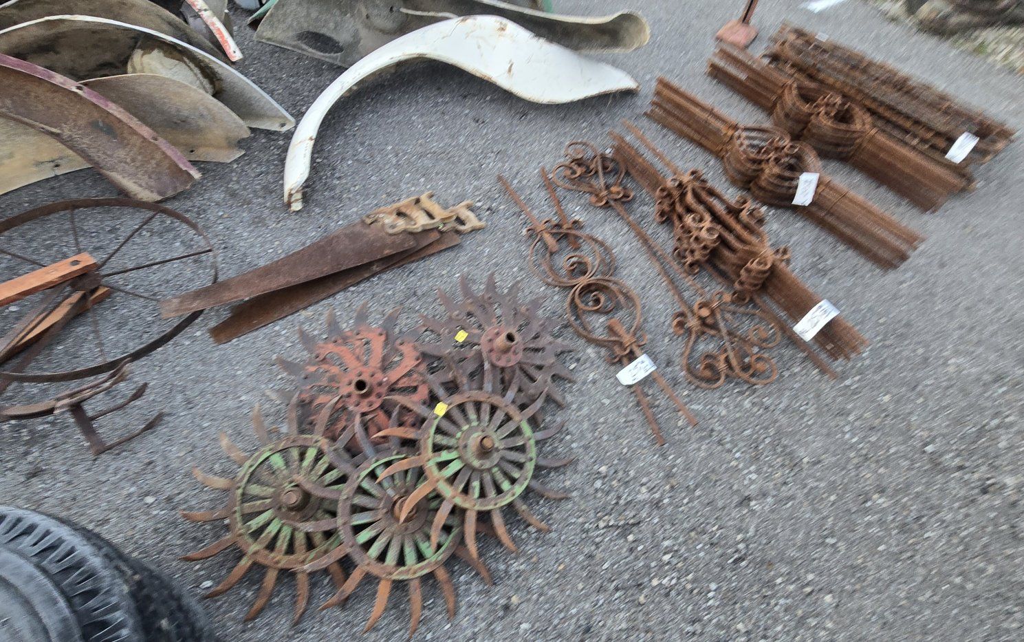 Iron decor $ in description