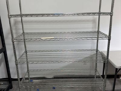 Metal rolling shelf