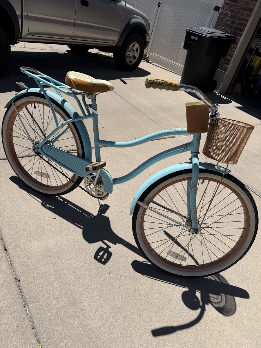 Nel Lusso beach cruiser