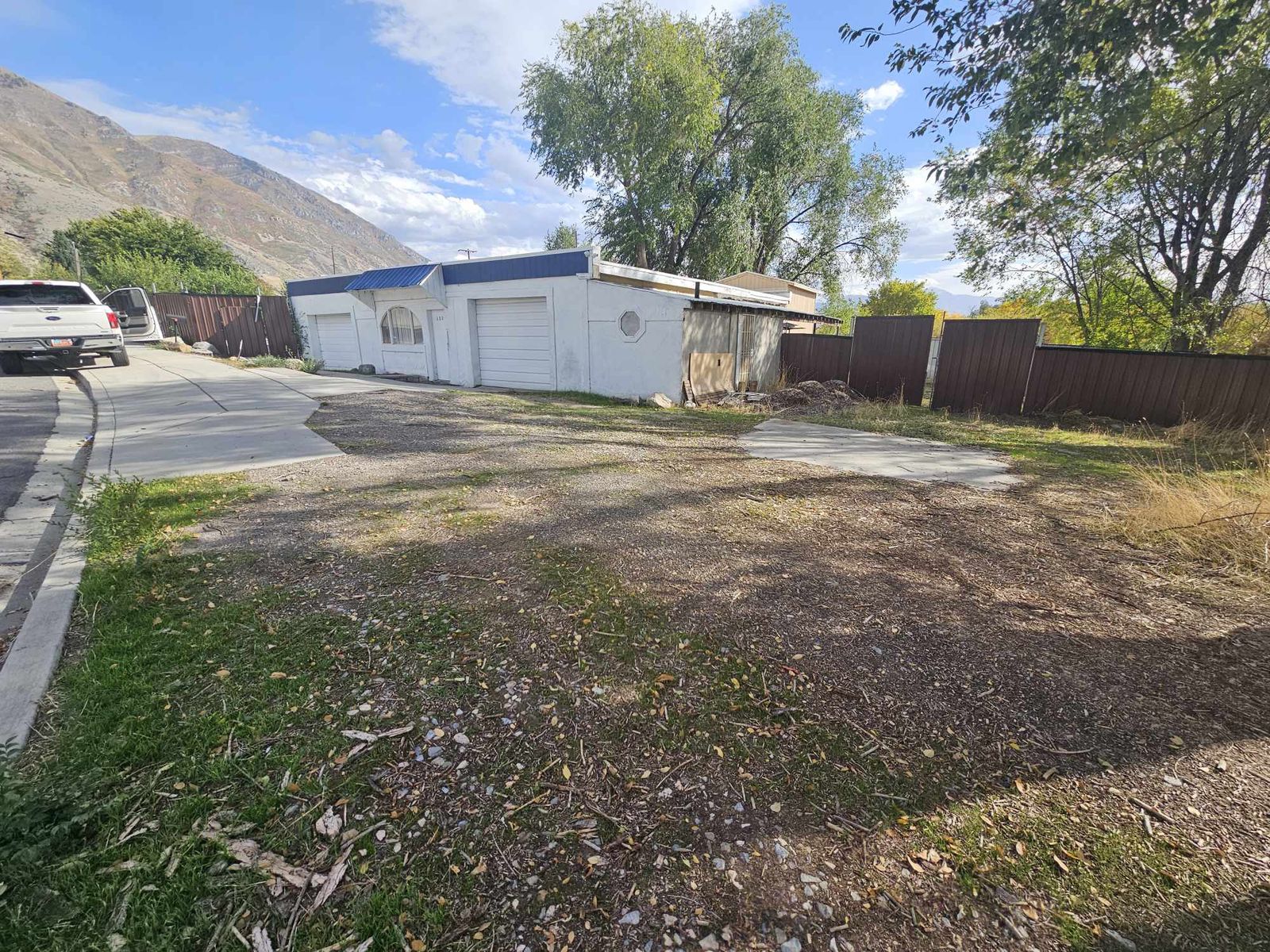 Dealer/ Shop for Rent in Provo $2999 per month