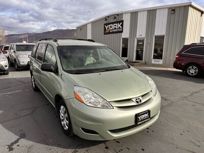 2006 TOYOTA SIENNA LE 7 Passenger
