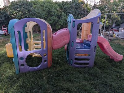 Little tikes 8-in-1 interlocking playground