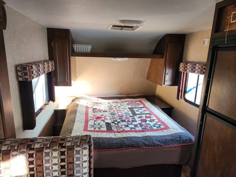 Main image 14