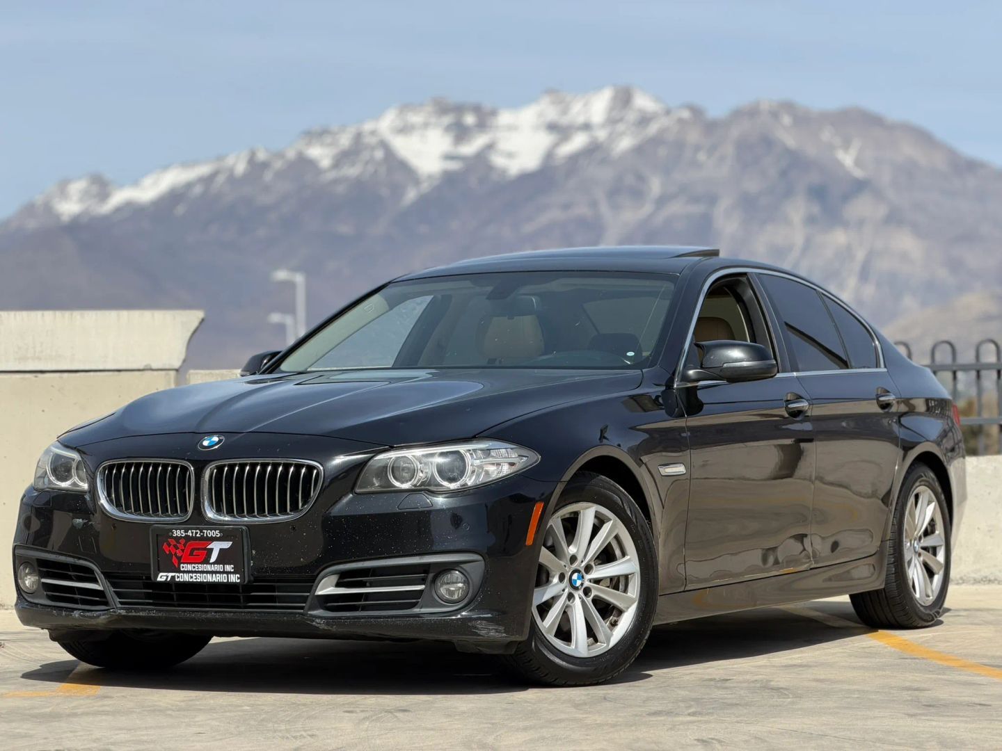2015 BMW 5 Series 528i