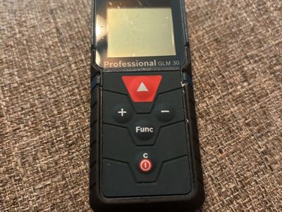 Like new Bosch professional glm 30 laser distance measuring tool
