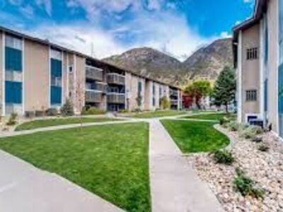 Centennial Apartments Summer Lease